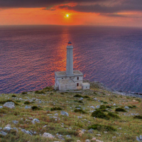 Un piccolo incendio al Faro di Palascìa, ci si chiede quando sarà fruibile